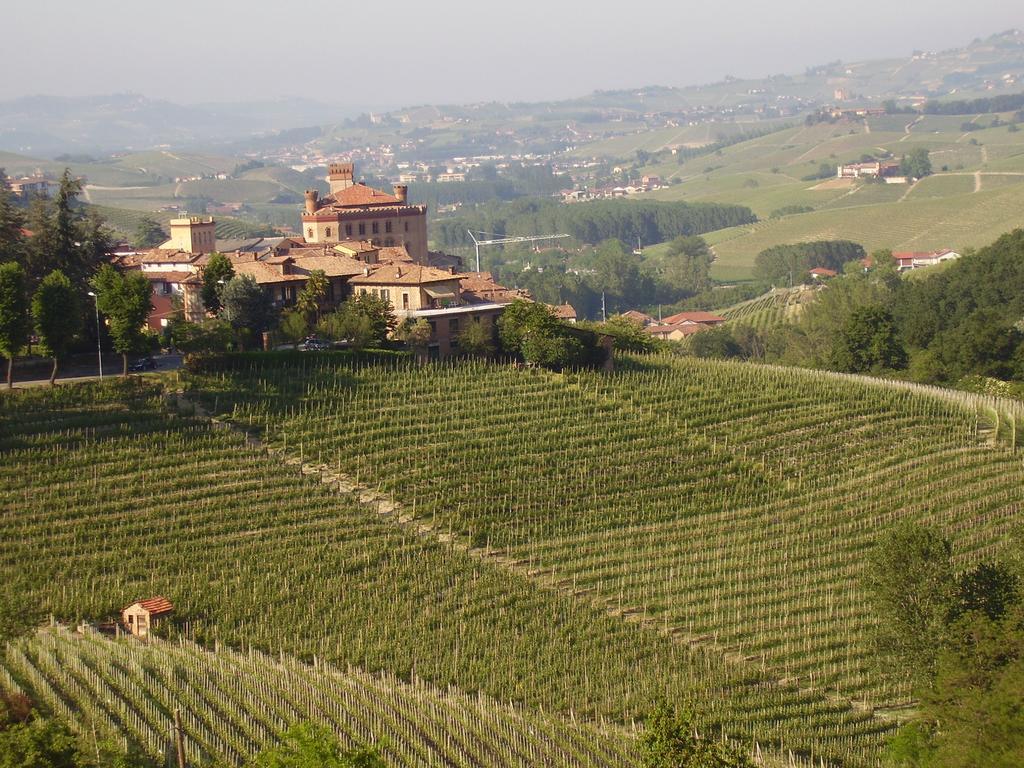 Agriturismo Il Ciabot Barolo Extérieur photo
